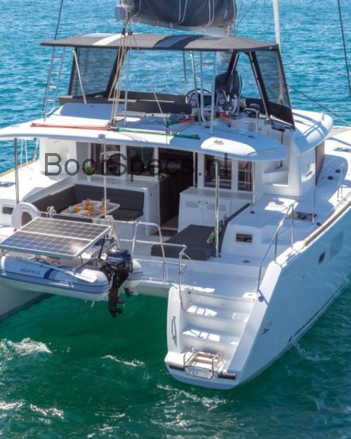 Lagoon 450 Flybridge specificaties